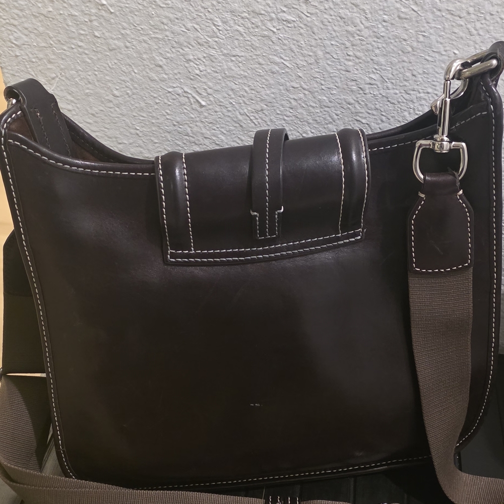 Dooney & Bourke Dark Brown Leather Crossbody Bag - Picture 2 of 9